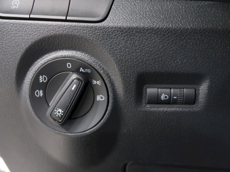 Škoda Fabia (2021) ACTIVE 1.0TSI 70KW - fotka 25 z 27