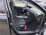 Peugeot 308 2.0 HDI 110 kW navi. serviska - náhled 11