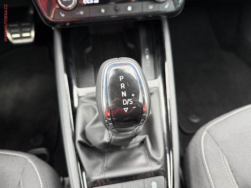 Škoda Scala (2024) 1.0 TSi, ČR, Drive, DSG, LED - fotka 18 z 19