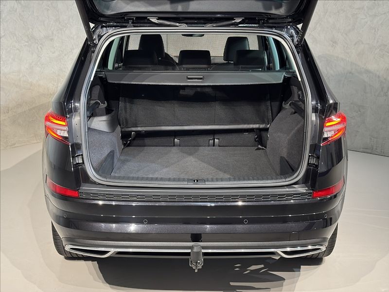 Škoda Kodiaq 2,0 TDi  DSG 4x4 L&K Virtual L - fotka 12 z 49