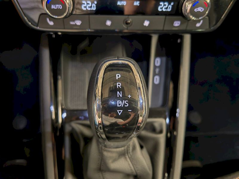 Škoda Kamiq (2025) 1.0 TSI 85 kW DSG Top Selectio - fotka 18 z 29