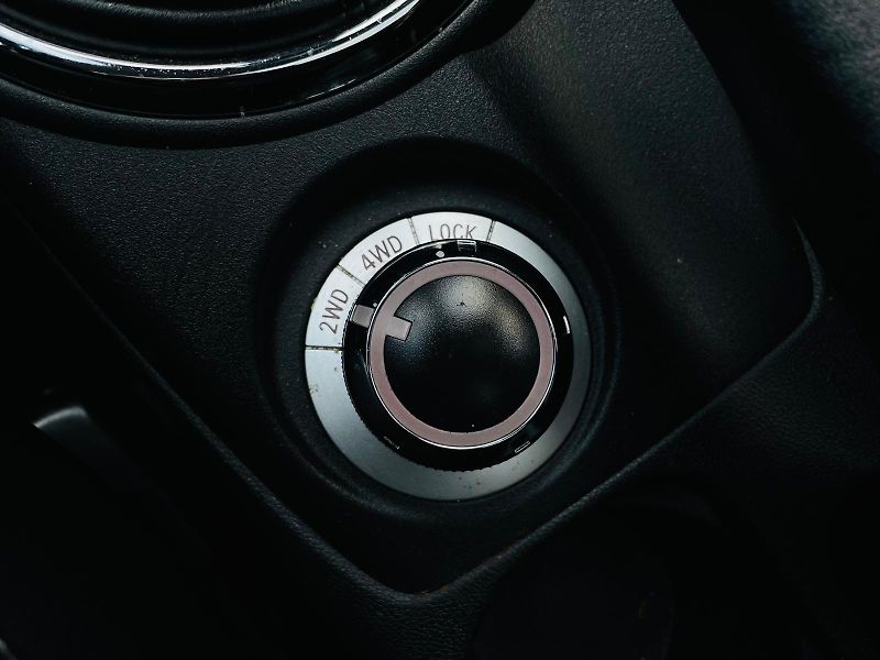 Peugeot 4008 1.8HDI 4x4 VÝHŘEV KAMERA TAŽNÉ - fotka 41 z 52