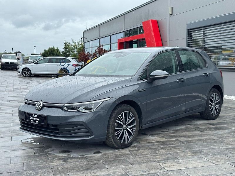 Volkswagen Golf (2020) Edition 1.5 TSI 96kW - fotka 1 z 31