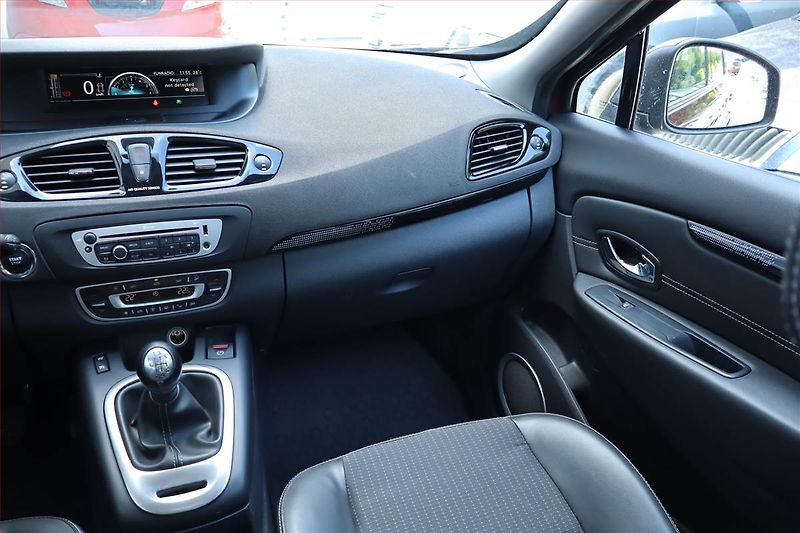 Renault Grand Scénic (2012) 1.5 dCi, Tempomat - fotka 8 z 22