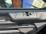 Ford Tourneo Custom Titanium L1 2.0 EcoBlue 110 kW - náhled 18