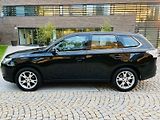 Mitsubishi Outlander 2.0i 1.MAJITEL KAMERA TAŽNÉ - náhled 17