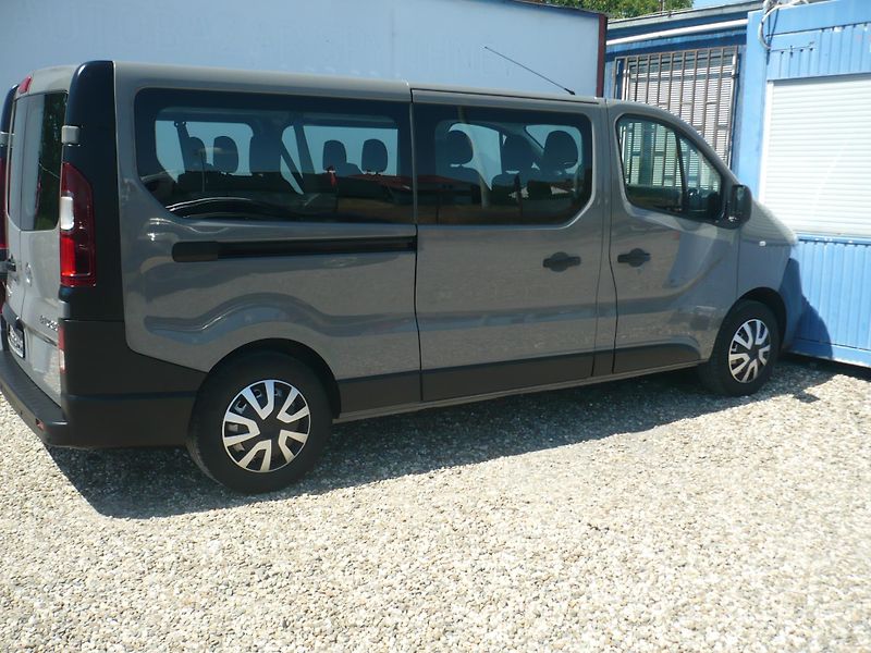 Opel Vivaro 1.6 DCI 92Kw 9Míst Long - fotka 7 z 28