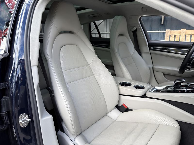 Porsche Panamera (2019) 4S Sport 2.9 324 kW CHRONO - fotka 28 z 51