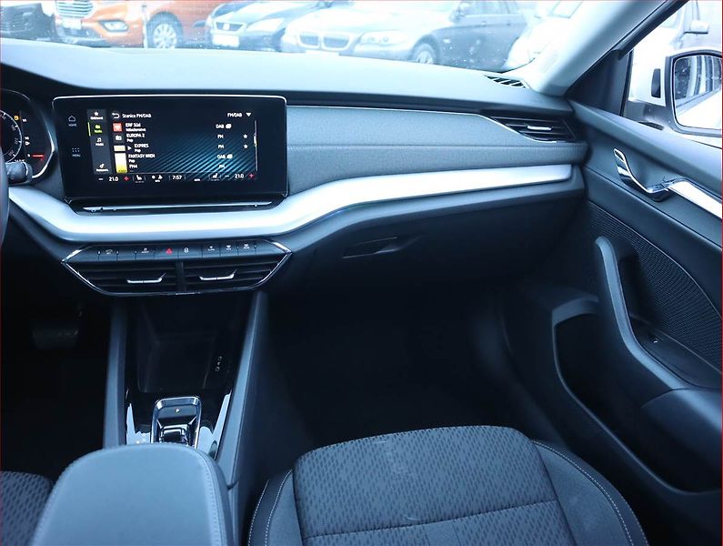 Škoda Octavia (2022) Style 2.0 TDI, Automat - fotka 8 z 21