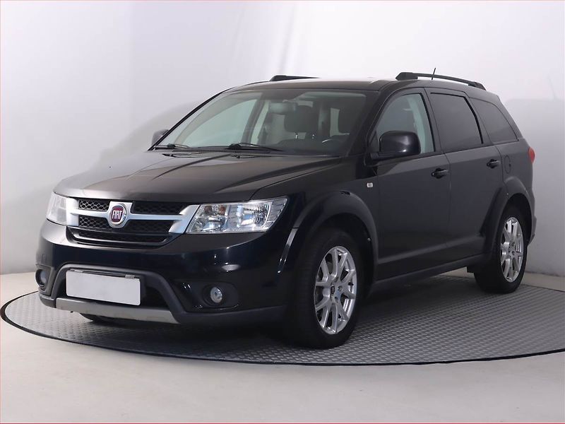Fiat Freemont (2014) 2.0 MultiJet, 4X4, Automat - fotka 2 z 22