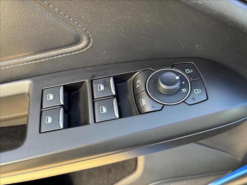Ford Focus 1,5 EcoBlue 85kW TitaniumX AUT - fotka 22 z 45