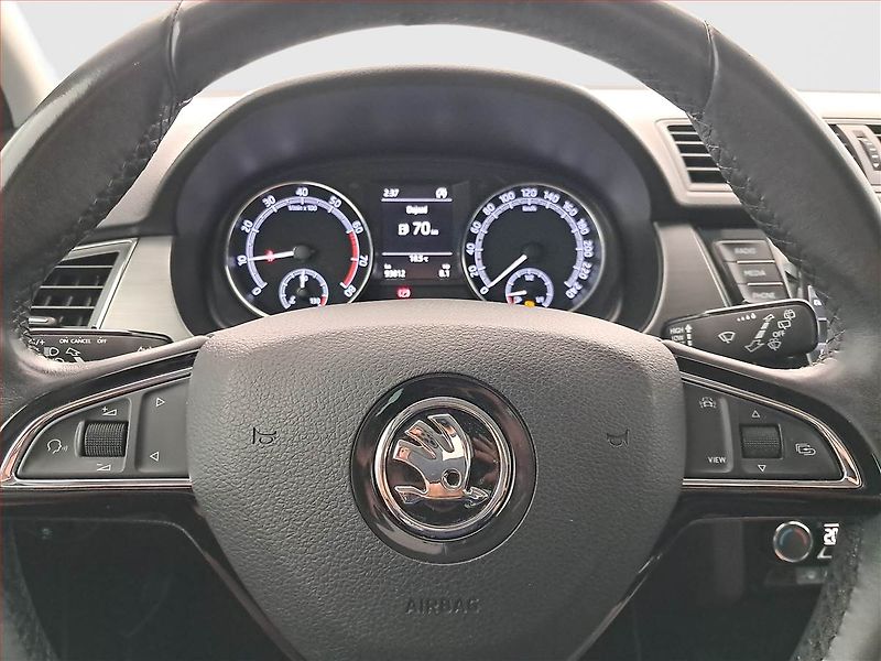 Škoda Fabia (2019) 1.0 TSI, Serv.kniha, Tempomat - fotka 16 z 16