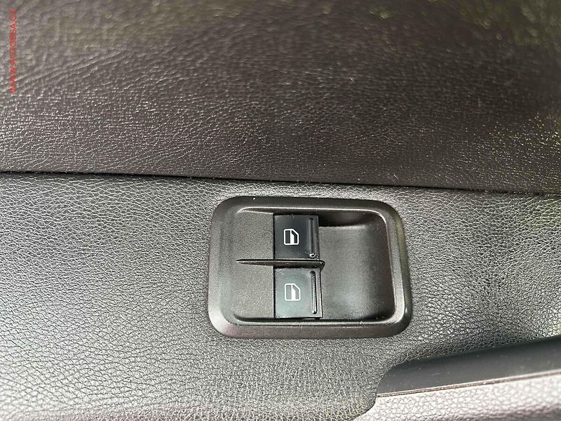 Škoda Yeti (2014) 1.2 TSI, STK6/28 - fotka 11 z 17