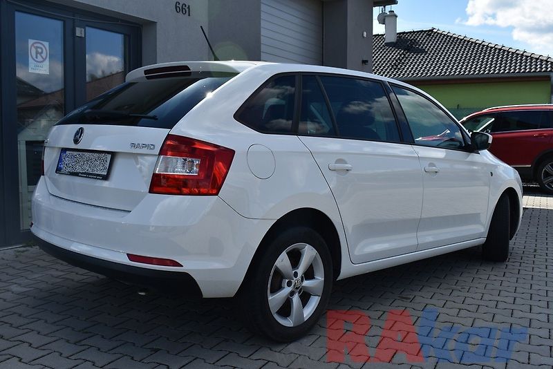 Škoda Rapid (2014) 1,2 TSI - fotka 4 z 29