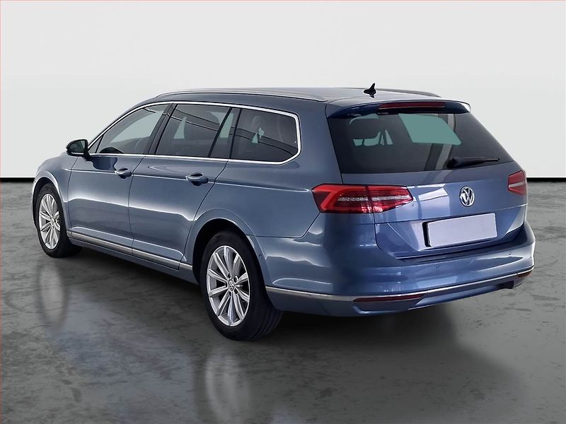 Volkswagen Passat (2016) 1.6 TDI, Navi, Tempomat - fotka 4 z 20