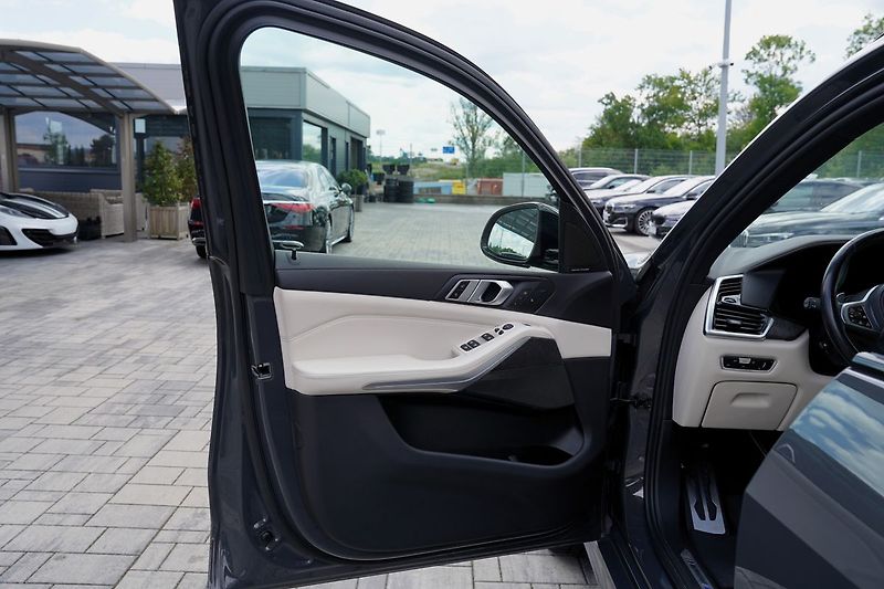 BMW X5 40d xDrive, Mpaket/21/Led/ČR - fotka 11 z 49