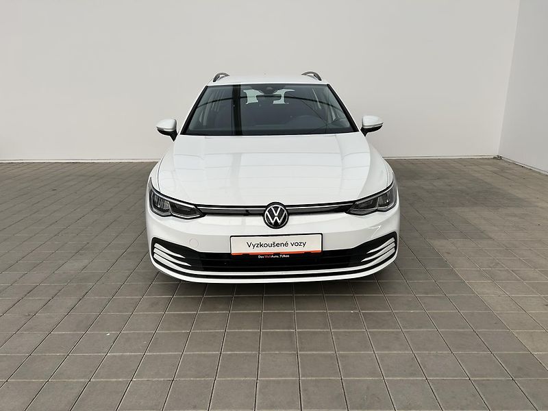 Volkswagen Golf 1.5 TSi Life - fotka 4 z 24
