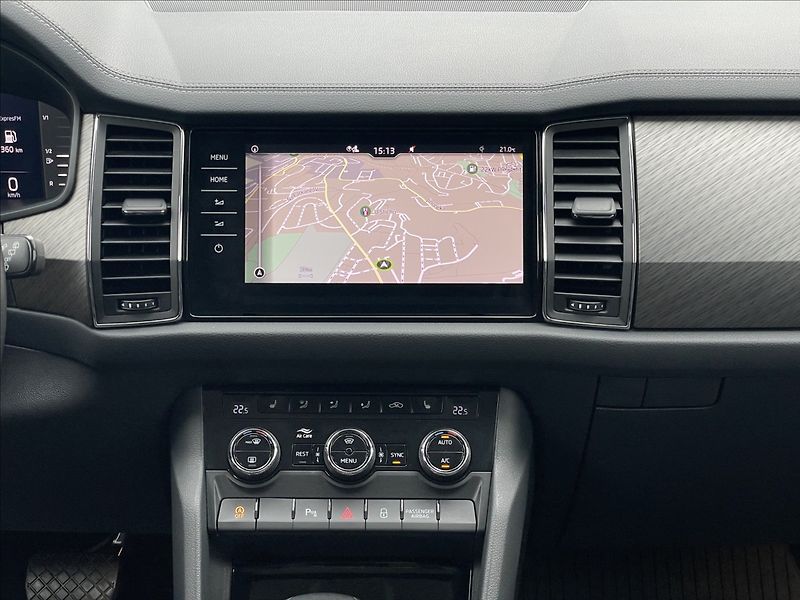 Škoda Kodiaq 2,0 TDI DSG Style NAVI+ACC - fotka 11 z 23