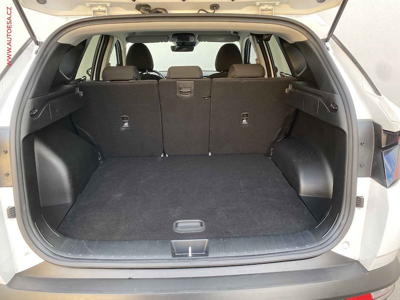 Hyundai Tucson (2023) 1.6 T-GDi, 2.maj,ČR, Smart - fotka 7 z 18