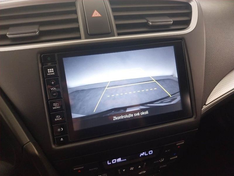Honda Civic (2017) 1.8 i-VTEC, Serv.kniha - fotka 21 z 21