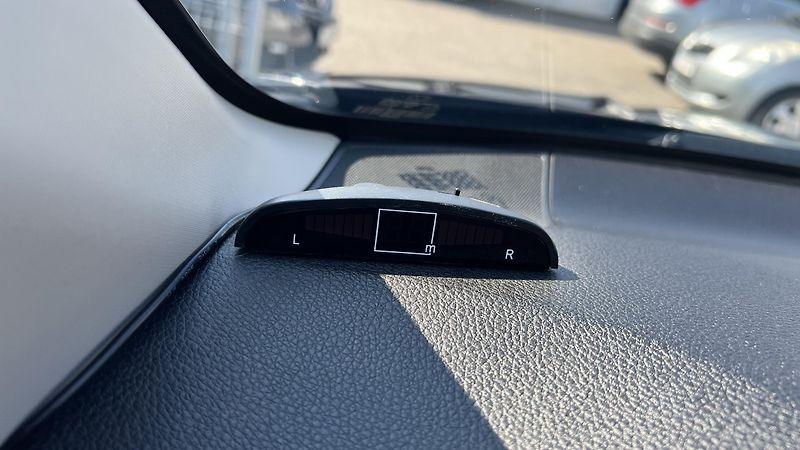 Honda HR-V 1,5i-VTEC, COMFORT, ČR - fotka 13 z 15