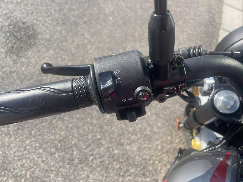 Yamaha (2026) XSR125 Legacy EU5+ - fotka 10 z 11