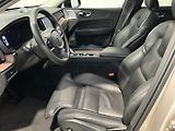 Volvo XC60 2.0  B4 4x4 ULTIMATE - náhled 17