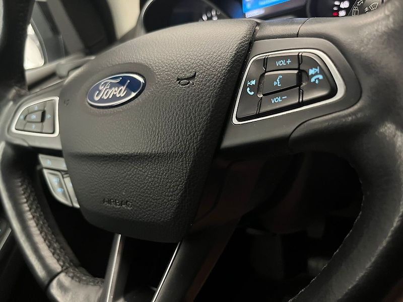 Ford Focus 2.0 TDCi 110kW SPORT - fotka 11 z 63