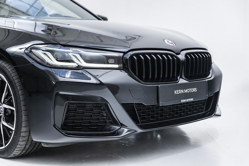 BMW Řada 5 545e xDrive Msport*1.majitel - fotka 10 z 38
