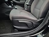 Hyundai i30 FASTBACK 1.5 T-GDI mHEV 118kW - náhled 30