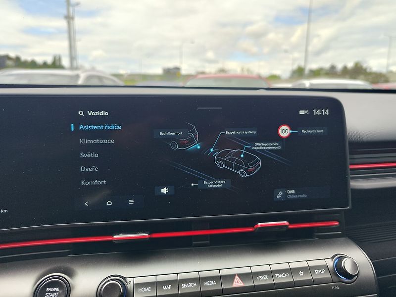 Hyundai Kona 1.6 T-GDi/145kW N-Line - fotka 18 z 32