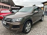 Volkswagen Touareg (2012) 3.0 TDi 180KW pěkný stav - náhled 27
