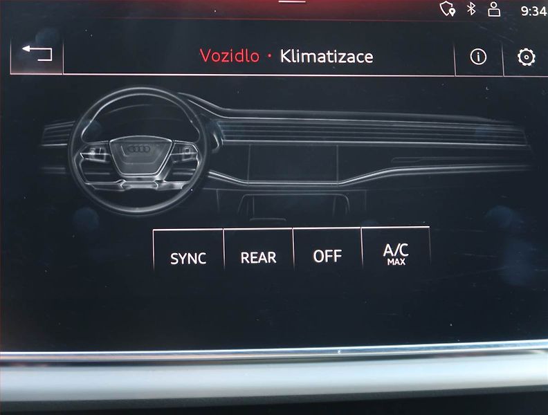 Audi Q8 (2019) 50 TDI - fotka 27 z 32