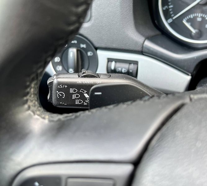 Škoda Octavia (2012) 2 FL COMBI 1.6 TDI DSG 2012 - fotka 18 z 27