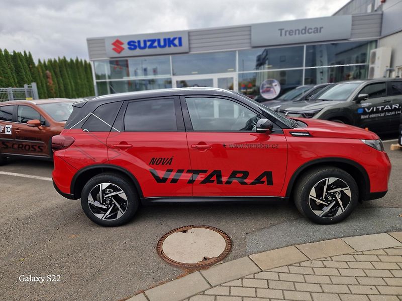 Suzuki Vitara (2026)  1,4 BJ 6MT Elegance AllGrip - fotka 2 z 6