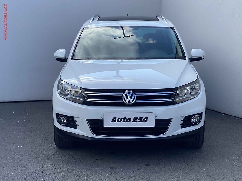 Volkswagen Tiguan (2014) 2.0 TDi, CUP, navi, panor - fotka 2 z 17