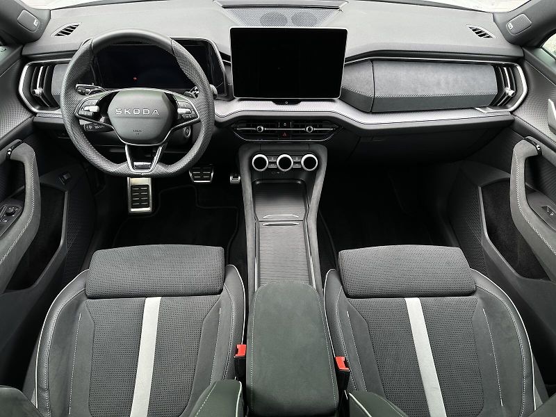 Škoda Kodiaq 2.0TDi 4x4 DSG Sportline 193PS - fotka 42 z 51