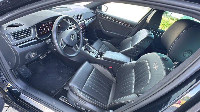 Škoda Superb (2019) COM 4X4GRT L K TD 140/2.0 A7F - fotka 5 z 24