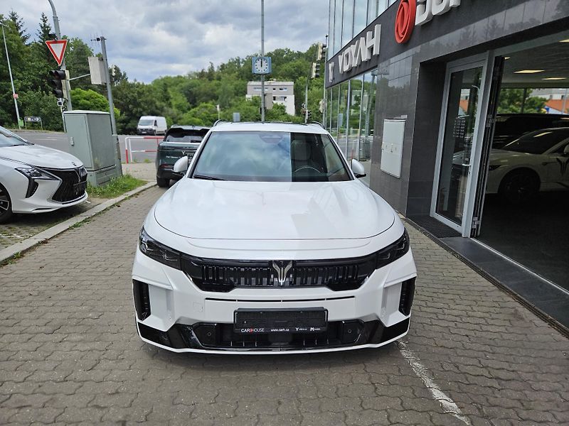 Voyah Free Rev 318 (2025) REV 318 AWD Hybrid - fotka 2 z 6