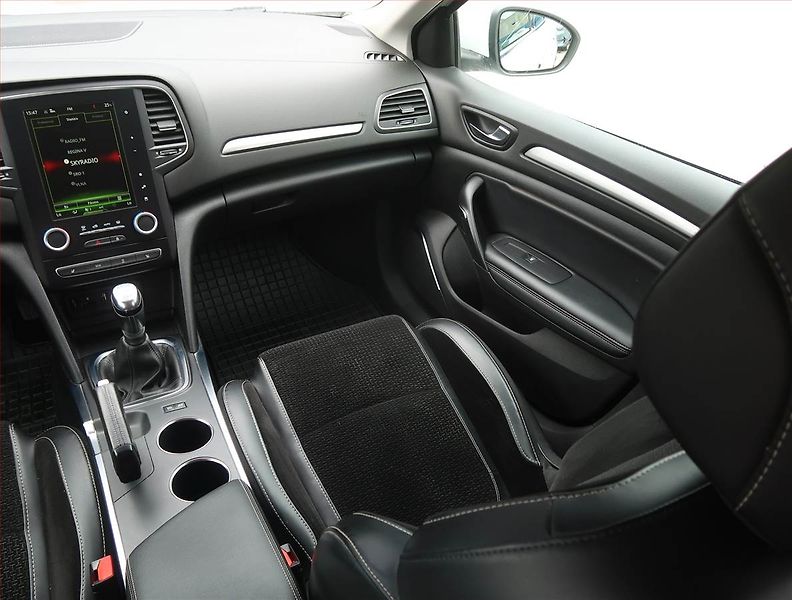 Renault Mégane (2016) Business 1.2 TCe, Navi - fotka 8 z 20