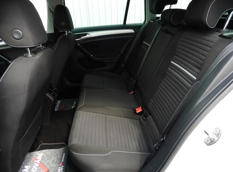 Volkswagen Golf Variant 1,4 TSi Cup Navi - fotka 9 z 14
