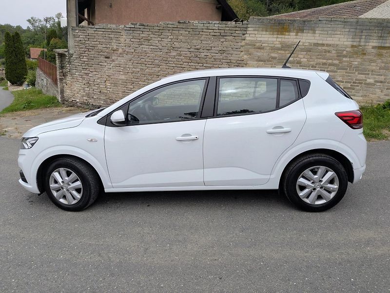 Dacia Sandero (2021) 1.0 TCe LPG Comfort, 1.majitel - fotka 4 z 24