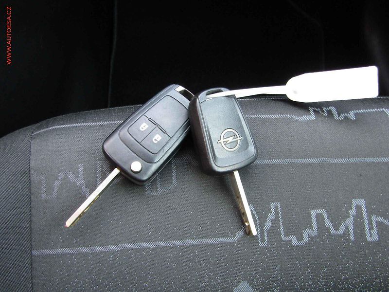 Opel Meriva (2010) 1.4T, AC, temp - fotka 17 z 17