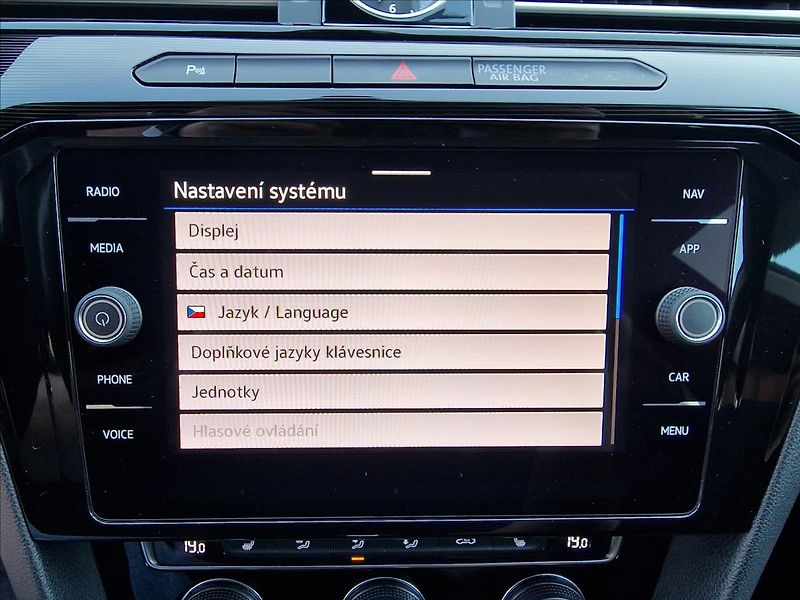 Volkswagen Arteon 2.0 TDI DSG Elegance,ČR,1.Maj - fotka 32 z 50
