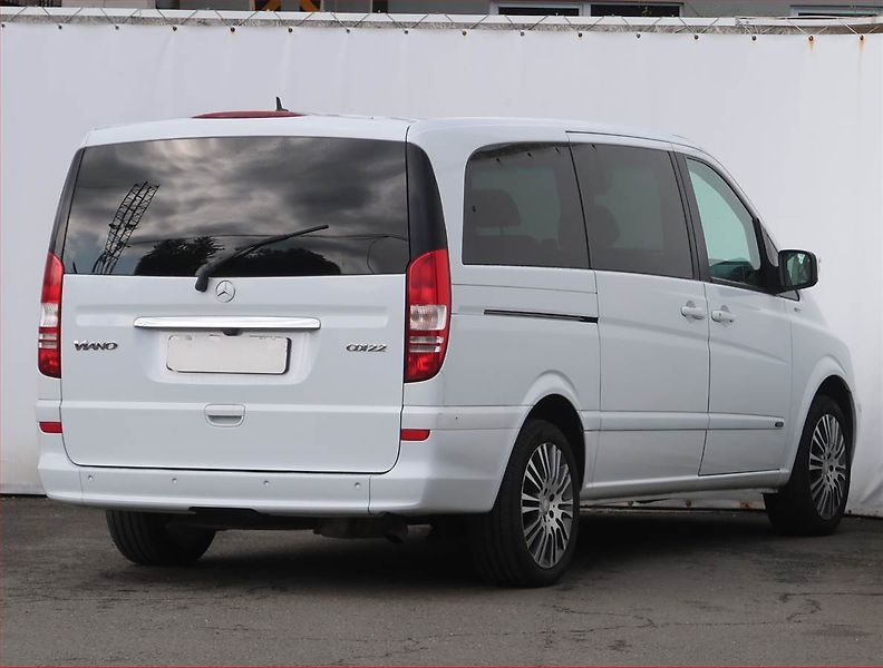 Mercedes-Benz Viano (2013) Trend 2.2 CDI, ČR - fotka 5 z 21