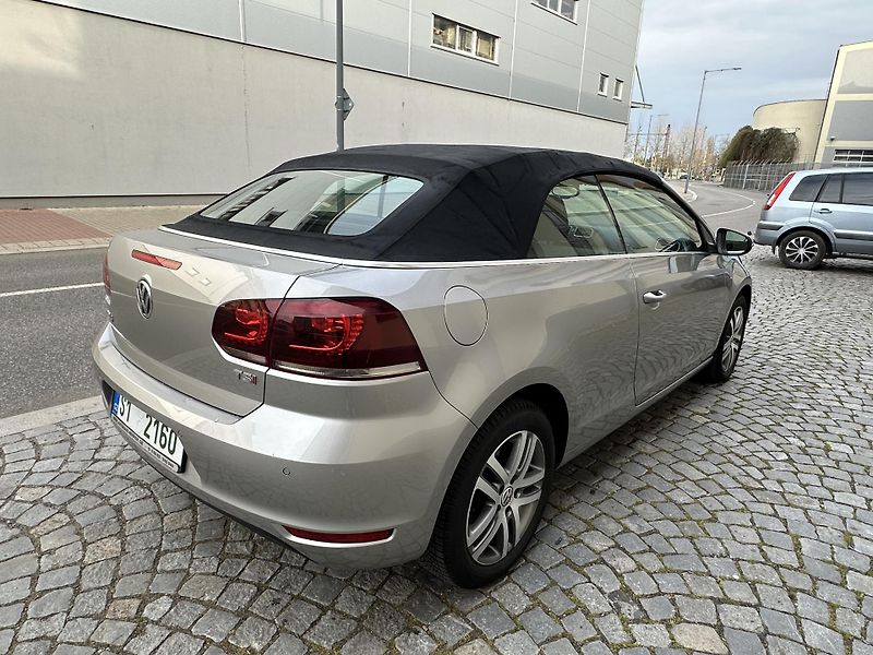 Volkswagen Golf Cabrio 1,4 TSI - fotka 7 z 27