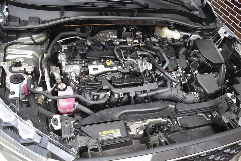 Corolla Cross může mít pohon všech kol