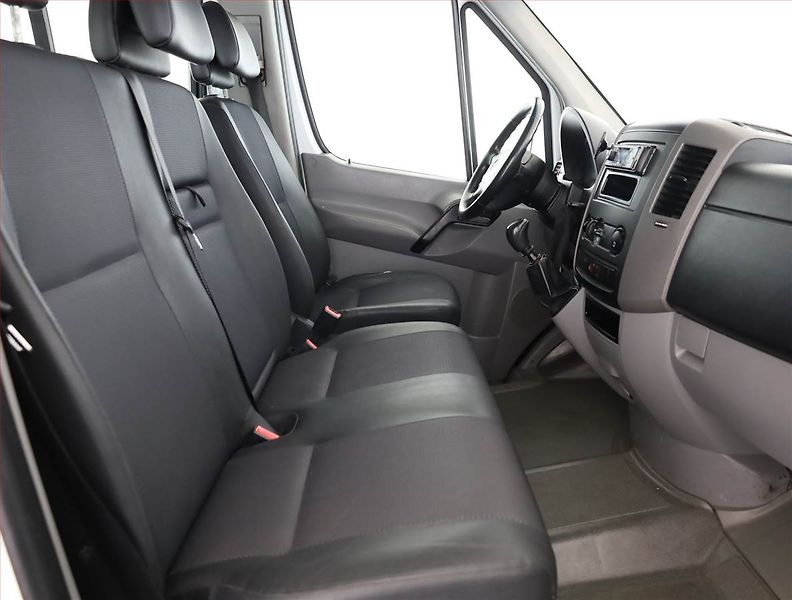 Mercedes-Benz Sprinter (2010) 211 CDI, Bus, 9Míst, ČR - fotka 7 z 12