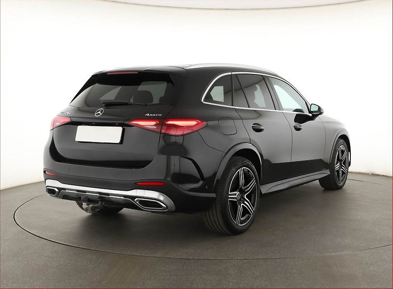 Mercedes-Benz GLC (2025) 220 d 4MATIC, AMG Line, HUD - fotka 5 z 29
