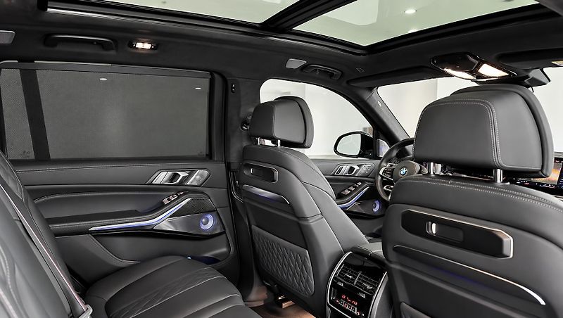 BMW X7 (2024) - fotka 26 z 33